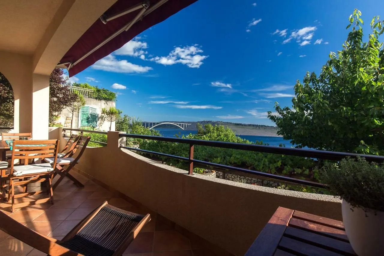 Captain'S Apartment With Sea View Kraljevica 0*,